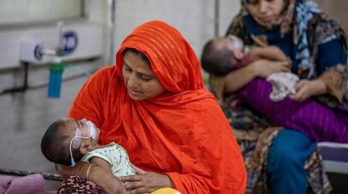 গত ২৪ ঘণ্টায় হামের উপসর্গে আরও ৬ শিশুর মৃত্যু, মোট মৃত ৫৯৪