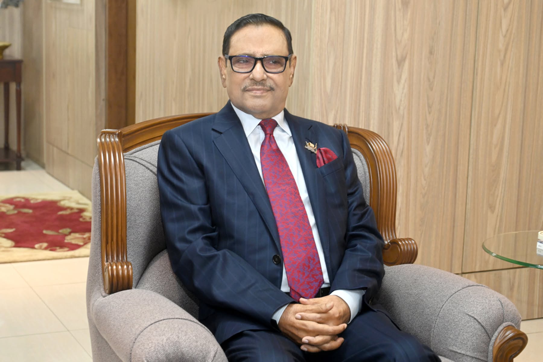 ওবায়দুল কাদেরের রহস্যময় পোস্ট