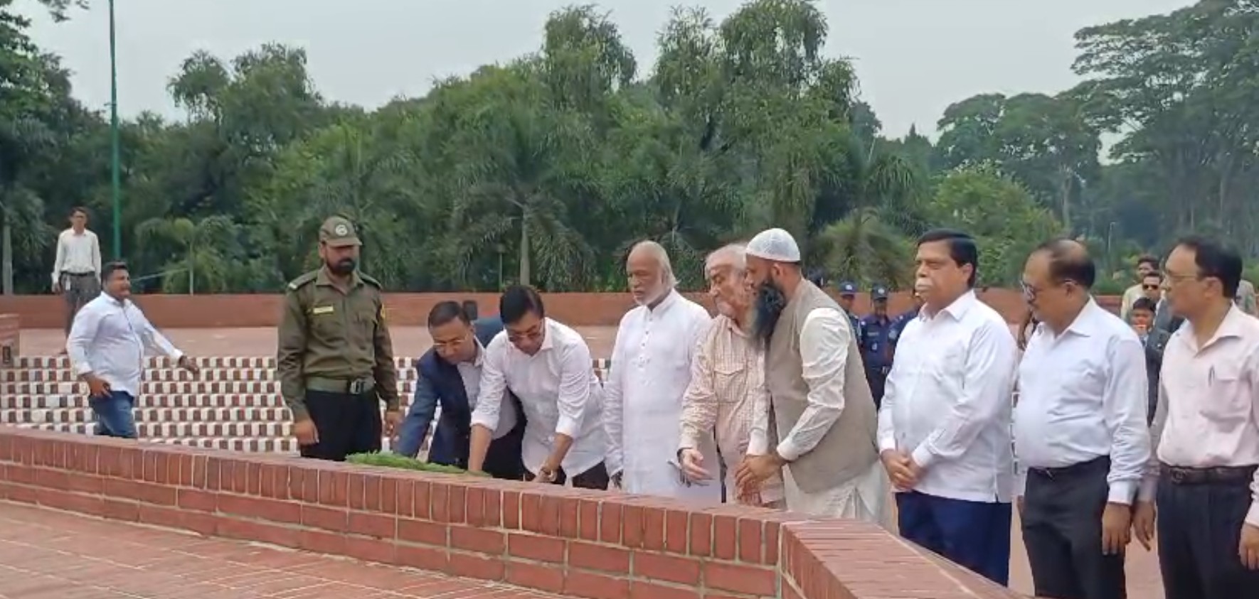 নতুন মন্ত্রী সংযোজন নিয়ে যা বললেন আব্দুল মঈন খান