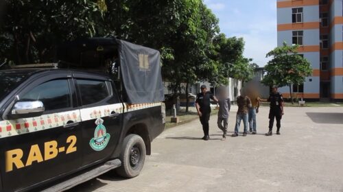 মোহাম্মদপুরে ‘কব্জিকাটা আনোয়ার গ্রুপের’ ৩ সদস্য গ্রেপ্তার, সামুরাই উদ্ধার