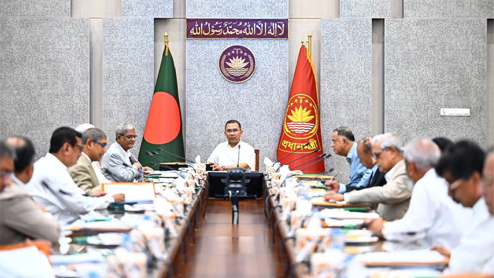 মন্ত্রিসভায় বড় পরিবর্তনের ইঙ্গিত, বাদ পড়তে পারেন একাধিক মন্ত্রী