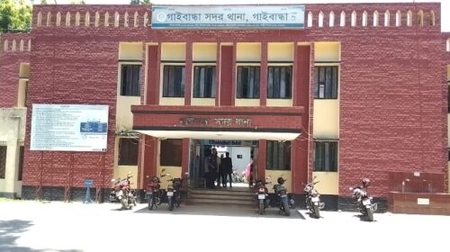 সাংবাদিককে ছুরিকাঘাতের চেষ্টা ও বাড়িতে হামলার অভিযোগ, প্রেসক্লাবের নিন্দা