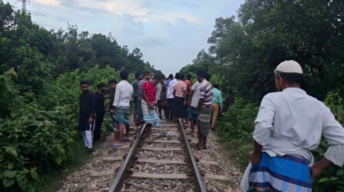 গাজীপুরে রেললাইনে স্বামী-স্ত্রীর ছিন্নবিচ্ছিন্ন মরদেহ উদ্ধার