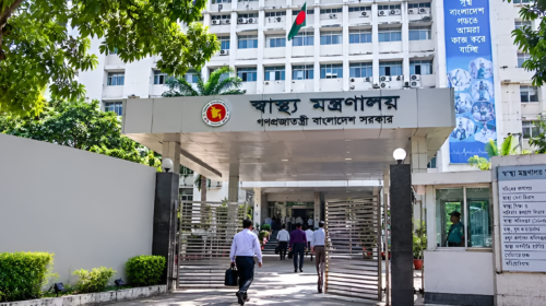 লাইসেন্স নবায়নের সময়সীমা দ্বিগুণ করল সরকার, সুবিধা পাবেন হাসপাতাল-ক্লিনিকের মালিকরা