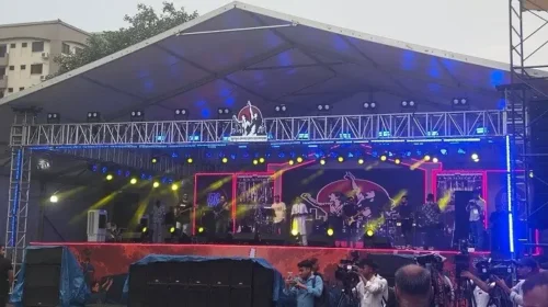 জুলাই গণঅভ্যুত্থান দিবসে মানিক মিয়া অ্যাভিনিউয়ে মানুষের ঢল, মাতালেন দেশসেরা শিল্পীরা