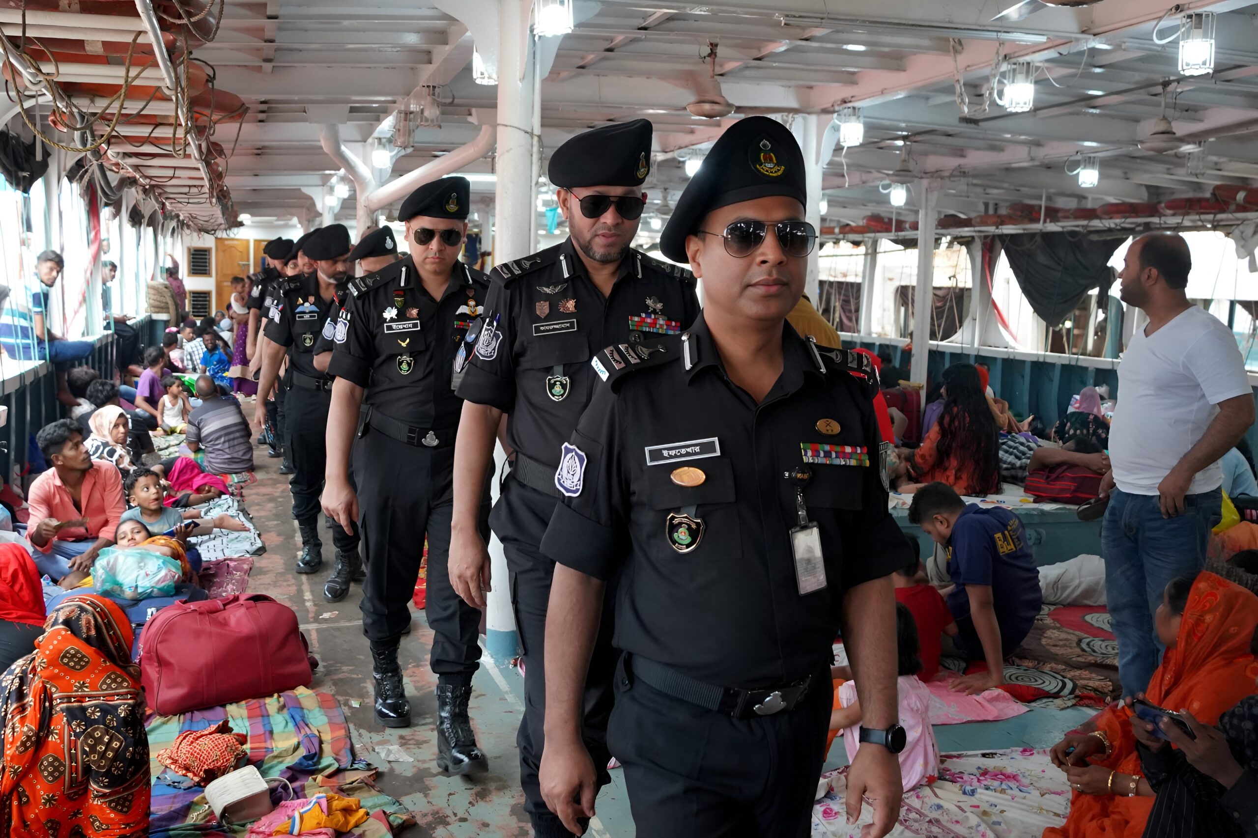 জুলাই গণ-অভ্যুত্থান দিবস ঘিরে সারা দেশে র‌্যাবের কড়া নিরাপত্তা, জোরদার গোয়েন্দা নজরদারি