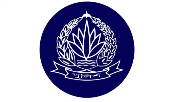 ‘মন্ত্রীর জুতা টানছে পুলিশ’ প্রচারণা অসত্য, দাবি পুলিশের