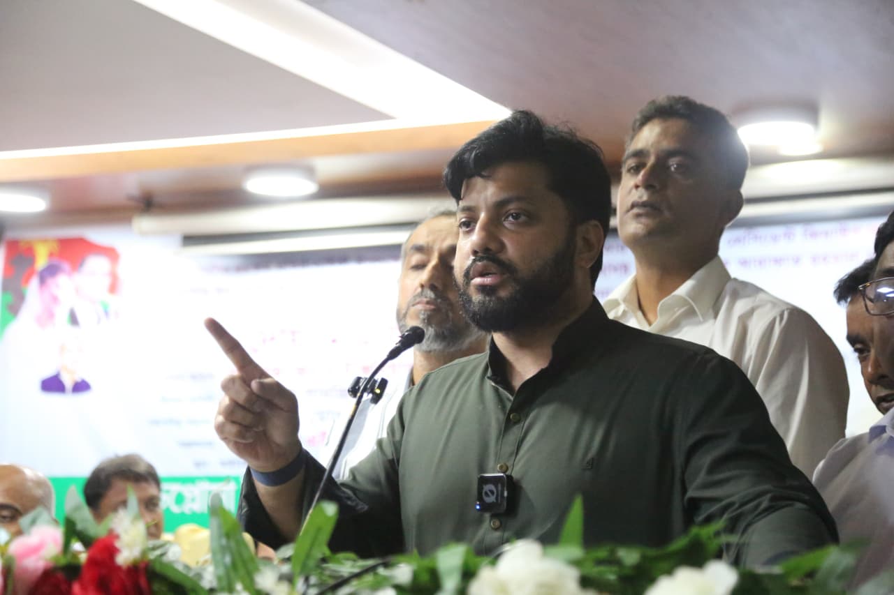 গণহত্যার বিচার ও রায় কার্যকর না হওয়া পর্যন্ত আওয়ামী লীগের রাজনীতি নয়: প্রতিমন্ত্রী ইশরাক