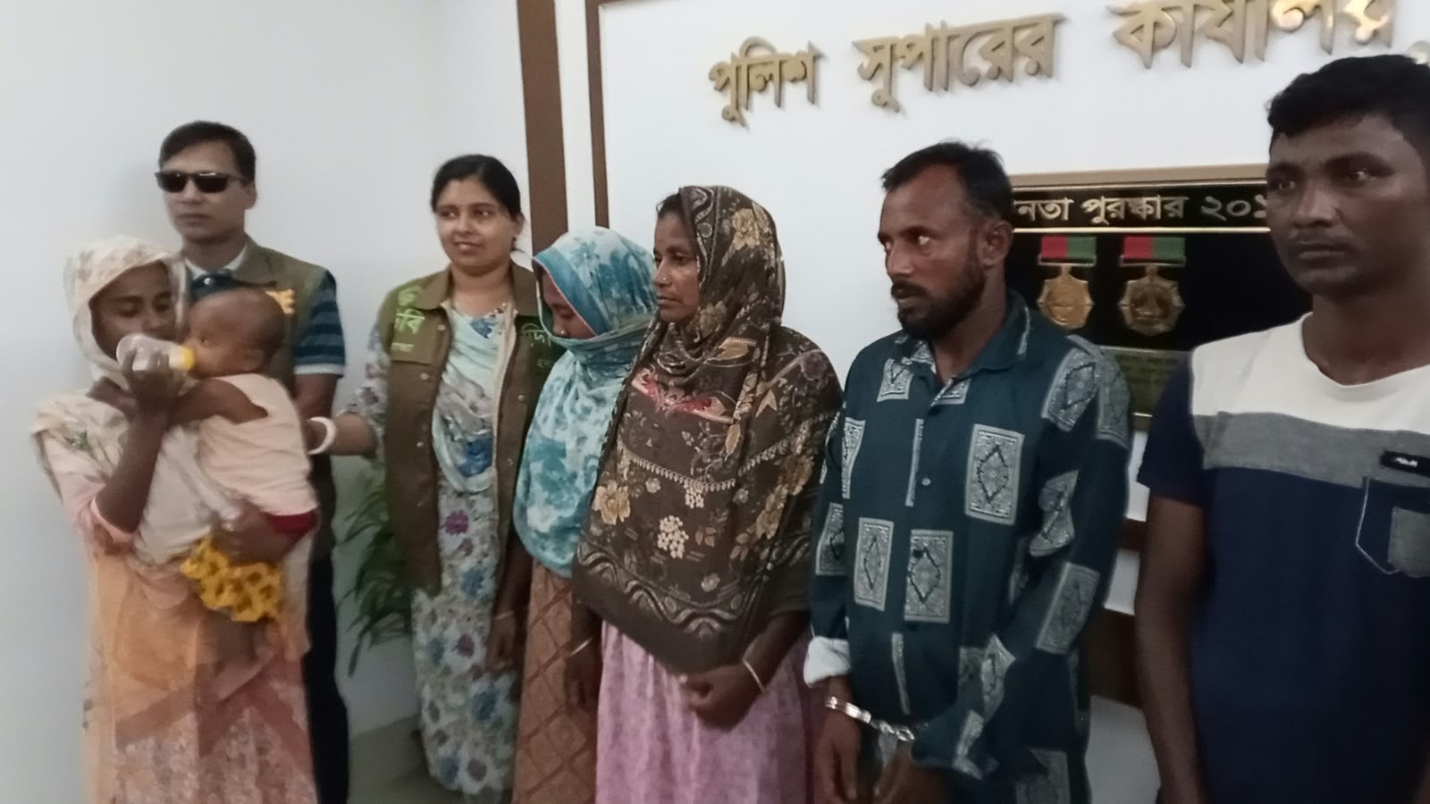 গাইবান্ধায় ৩১ হাজার টাকায় বিক্রি হওয়া ১৩ মাসের শিশু উদ্ধার, গ্রেপ্তার ৪