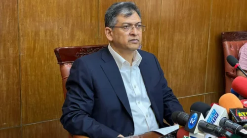 সালমানের স্টুডিও ভাঙচুর: চাঁদাবাজির অভিযোগকে ‘ঢালাও’ বললেন স্বরাষ্ট্রমন্ত্রী
