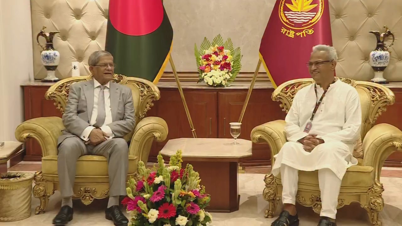 এআই ব্যবহারে সতর্ক থাকার আহ্বান রাষ্ট্রপতির