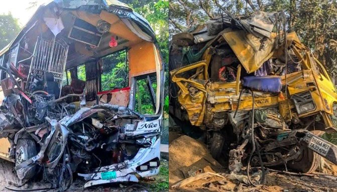 নাটোরে বাস-ট্রাকের মুখোমুখি সংঘর্ষে নিহত ১৪, আহত ২৫