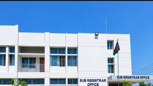ফুলছড়িতে ভূমিসেবা অচল, রেকর্ডপত্র স্থানান্তর নিয়ে জটিলতায় চরম ভোগান্তি