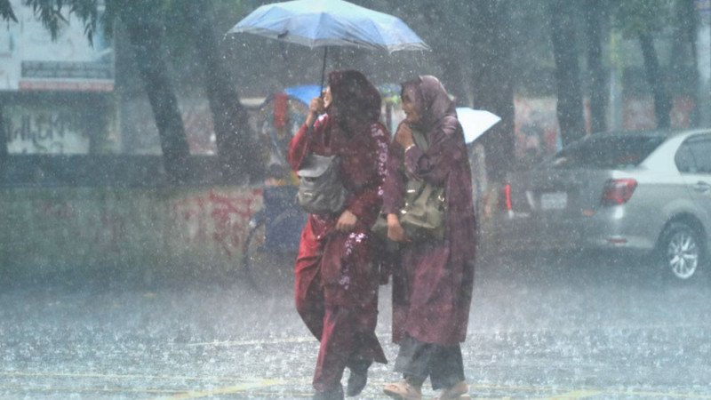 চার দিন বিভিন্ন জেলায় বৃষ্টি-বজ্রবৃষ্টির পূর্বাভাস