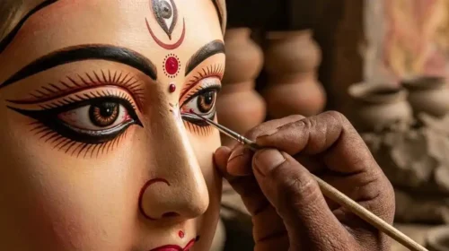 রাত পোহালেই মহালয়া, ৩৩ হাজার ৮৫১ মণ্ডপে দুর্গাপূজার আয়োজন