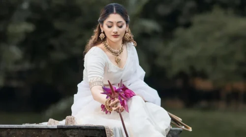সিংহ একা চলে, দল বেঁধে চলে ভেড়া’—কেন এমন বললেন পূজা চেরি